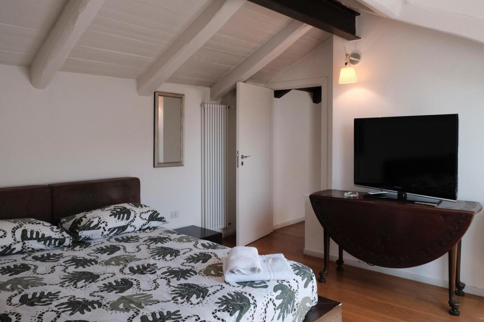 Casa Maria In Centro Storico Hotell Salerno Eksteriør bilde
