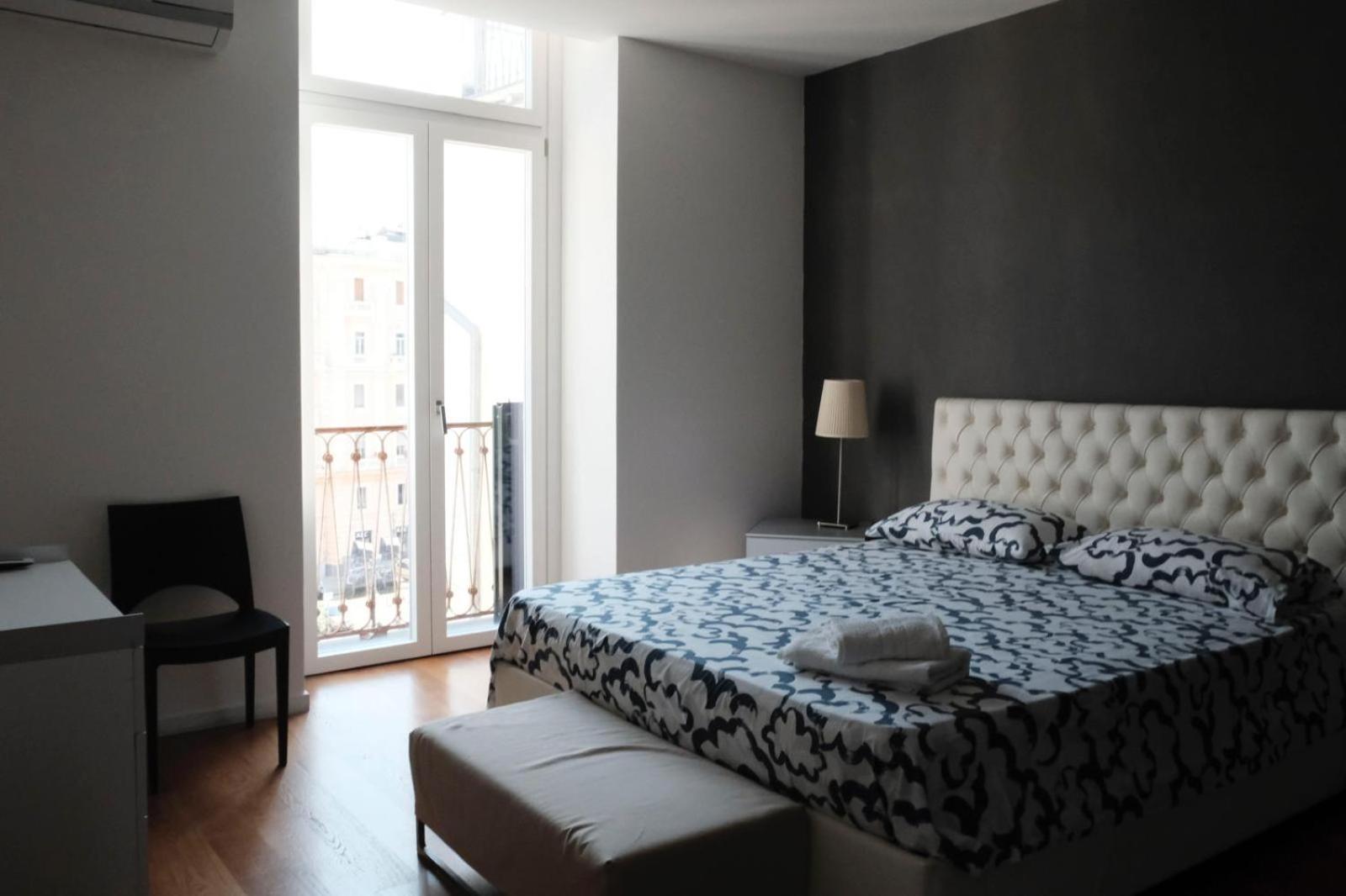Casa Maria In Centro Storico Hotell Salerno Eksteriør bilde